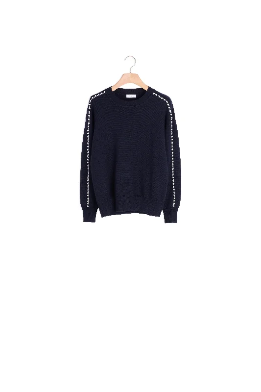 Pull avec perles sur les manches