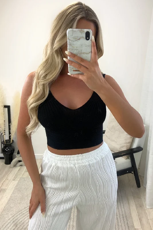 Maisy Black Ribbed Knit Crop Top