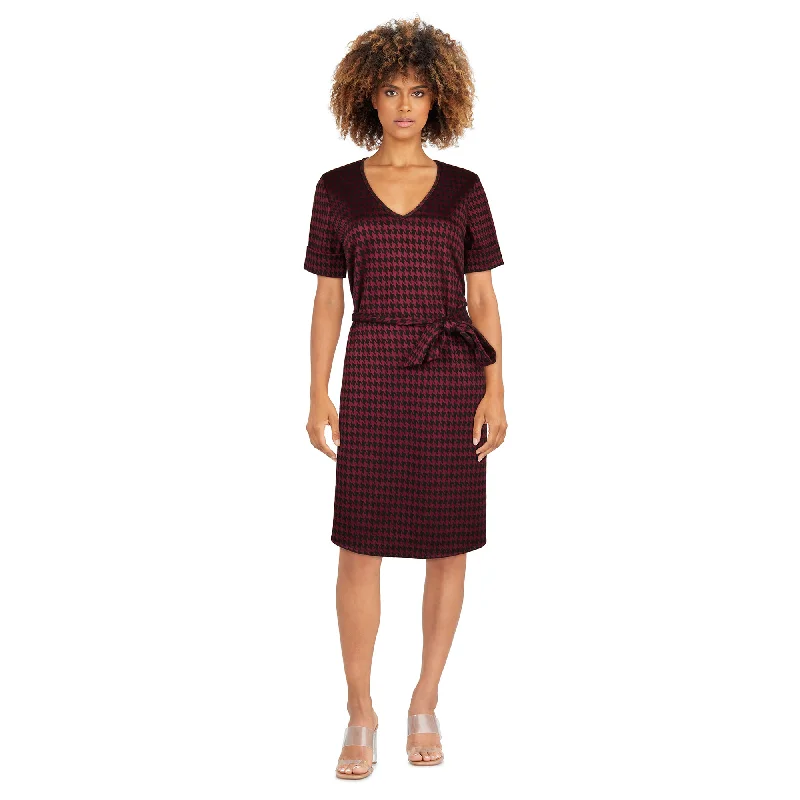 Women's V-Neck Short Sleeve Jacquard Dress